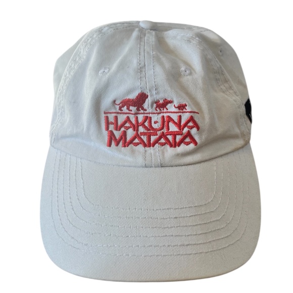 Disney Accessories - Disney The Lion King Hakuna Matata White Hat